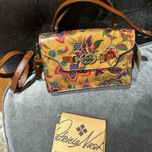 Patricia Nash French Tapestry Crossbody/Handbag NEW